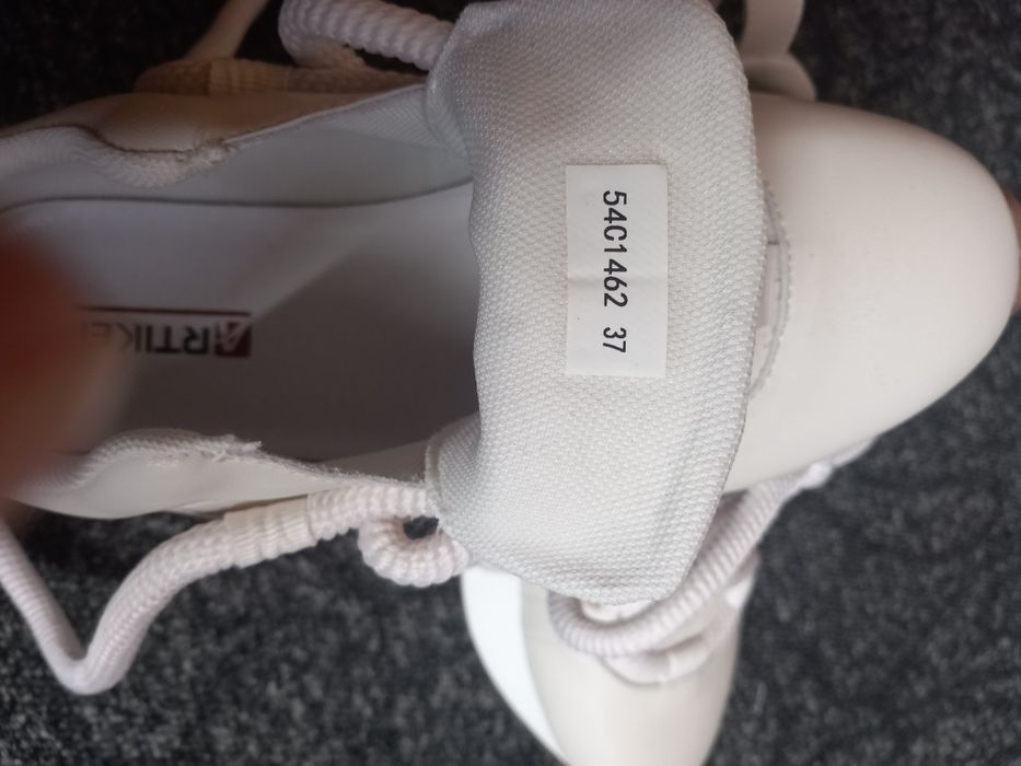 Buty sportowe rozmiar 37