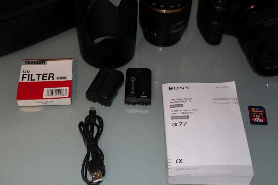 Sony Alpha 77 aparat cyfrowy z 2 obiektywami