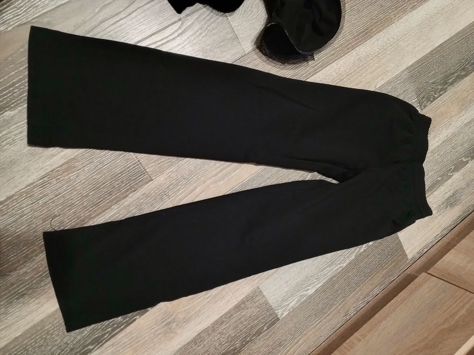 Штани спортивні, штани в школу,  на стандарт  бальні танці  7-8 років