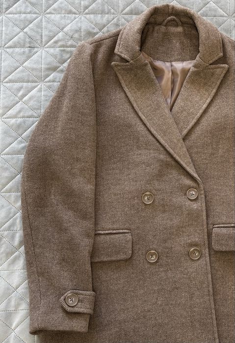 Пальто жіноче демісезонне