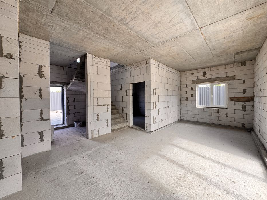 Продаж затишного будинку 120 м² на ділянці 5 соток в Гатному