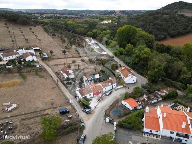 Propriedade com 6 habitações - Pintada - Montemor-o-Novo
