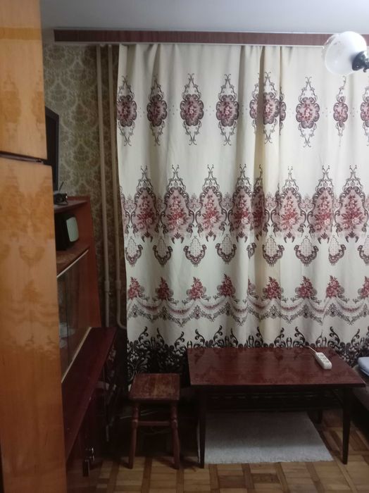 Здам кімнату в квартирі для дівчини