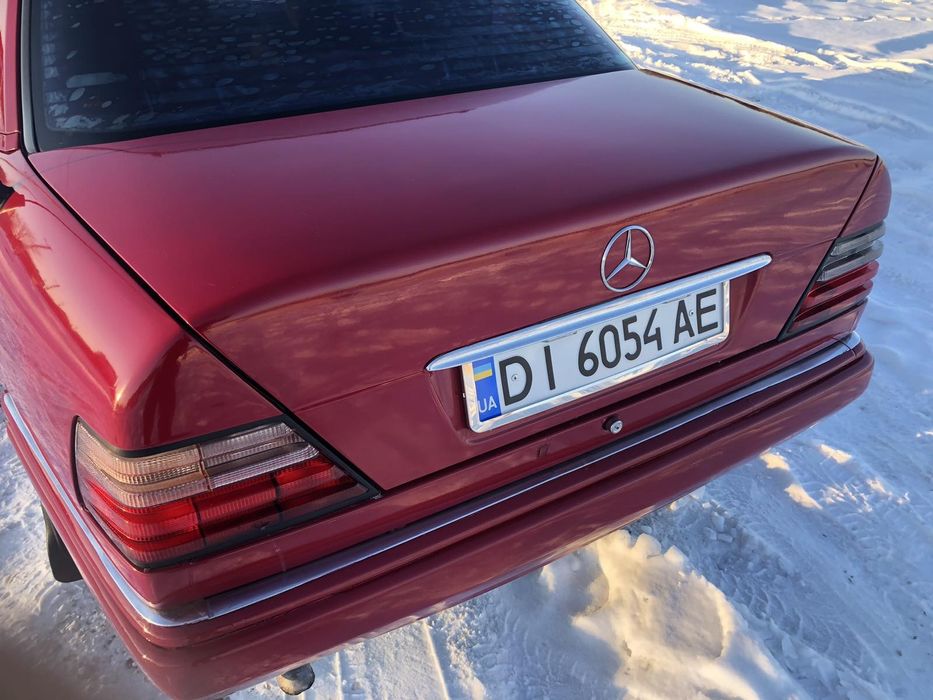 Мерседес Е200,1995рік