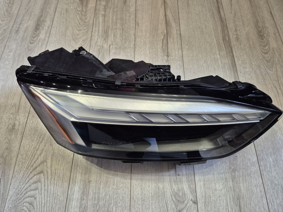 Фара права Audi A5 8W6 Matrix 2020-2024 USA
