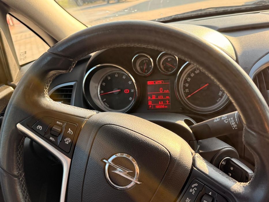 Opel Astra J Sport Tourer 2015 r