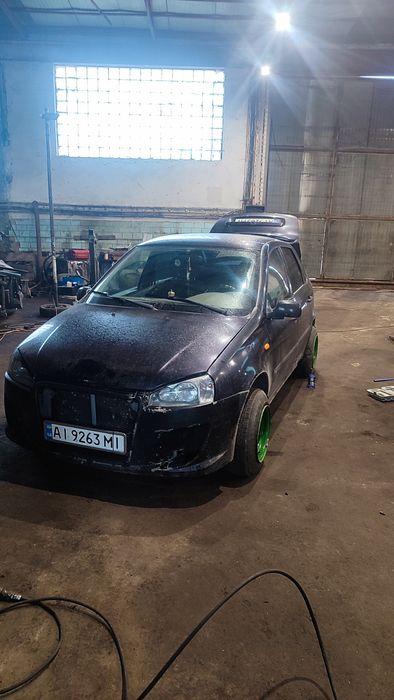 Продам Ладу Калину