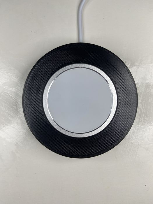 Магнітна зарядна станція MagSafe для iPhone