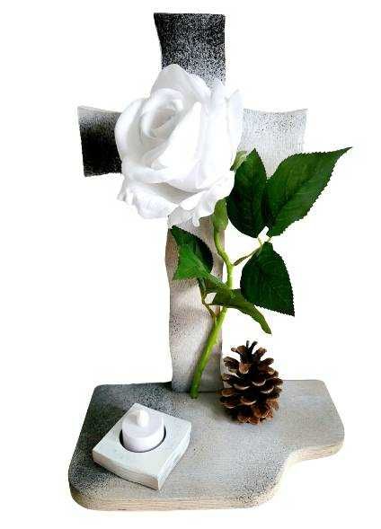 STROIK na cmentarz STROIKI na grób kompozycje nagrobne Z RÓŻĄ I LAMPKĄ