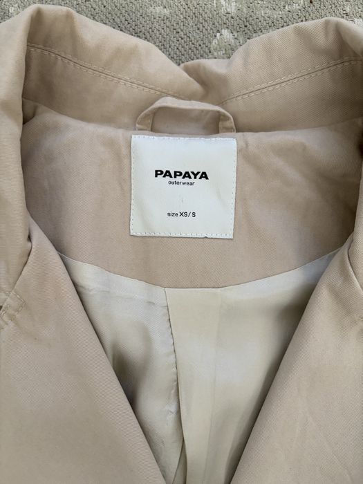 Жіночий тренч Papaya