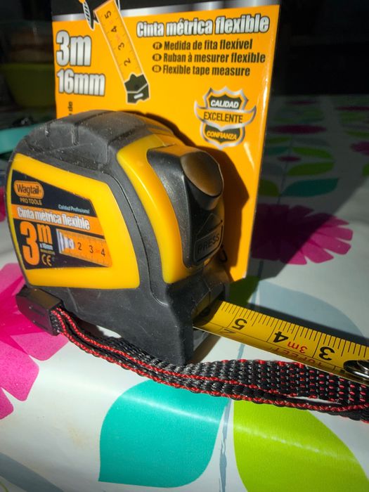 Fita métrica para bricolagem