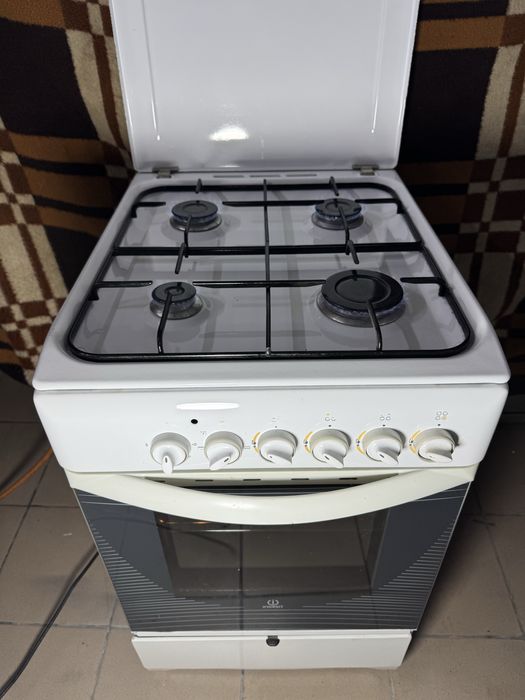Плита газова з духовкою електричною Indesit