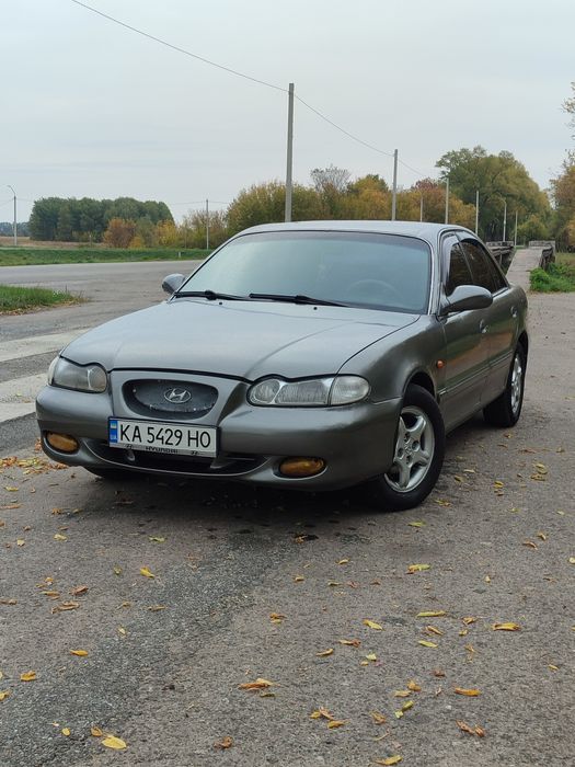 Hyundai sonata y3