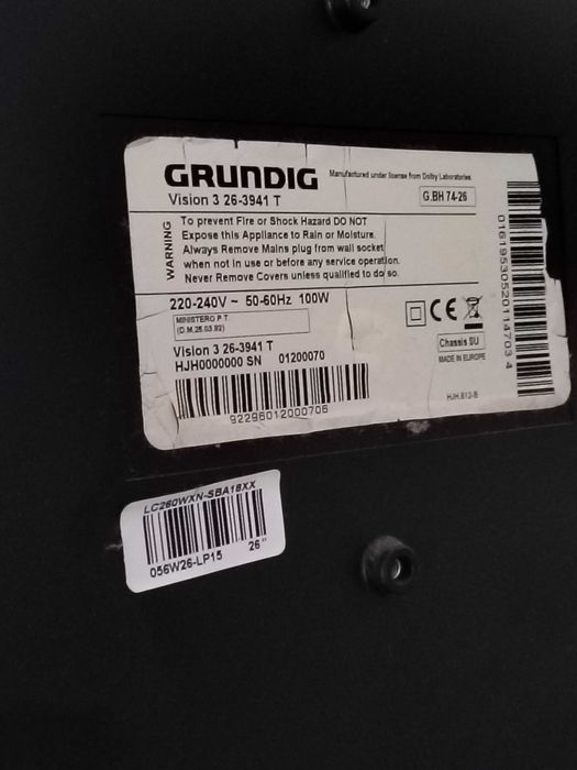 Grundig LCD TV in Good Condition64730158402434122