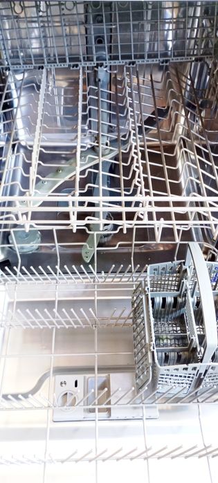 Máquina lavar loiça Whirlpool