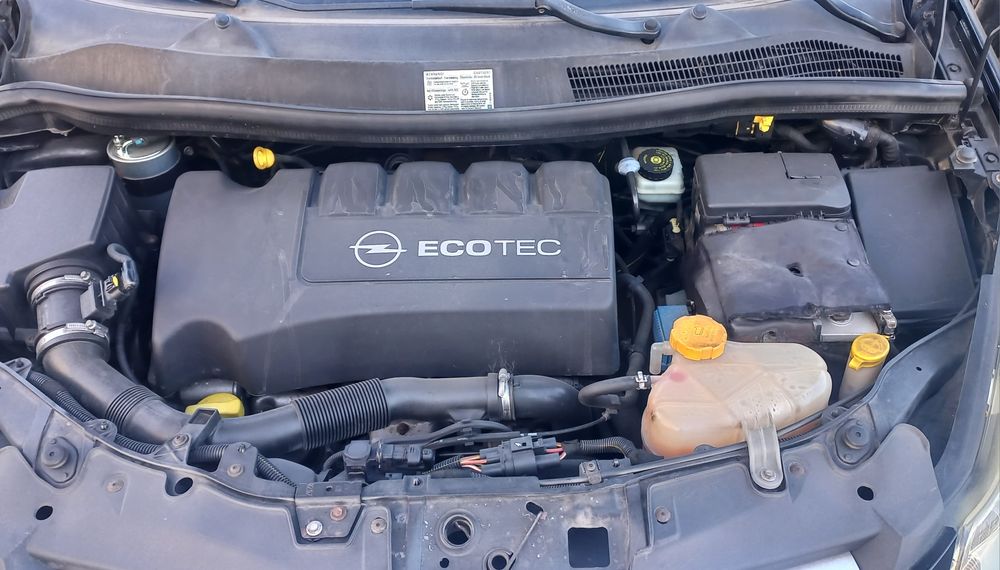 Opel corsa 1.3 ecoflex 2008 — photo 4
