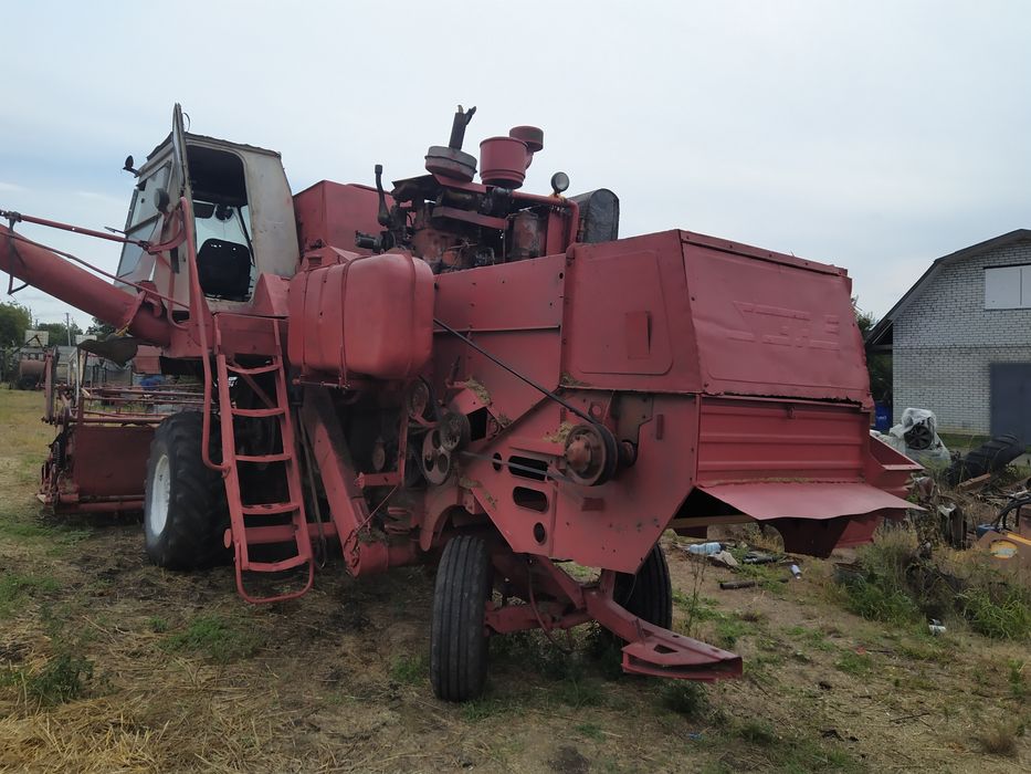 Комбайн НИВА СК-5