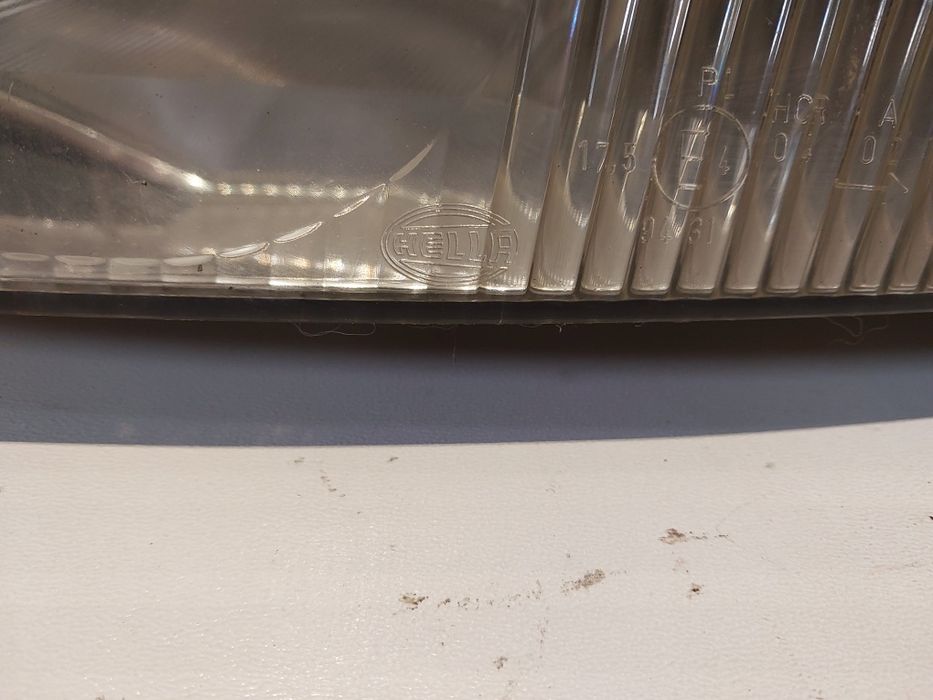 Lampa vw volkswagen passat b5 prawa lewa przednia reflektor prawy lewy