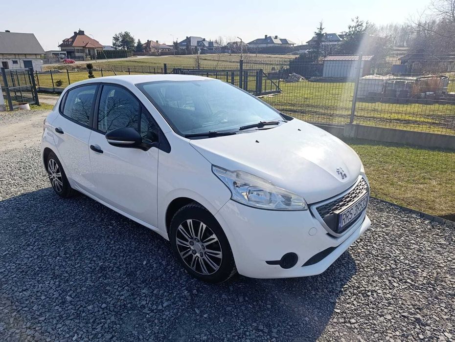 Peugot 208 1.0 benzyna/ 2014r