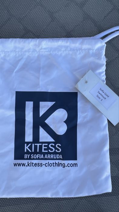 KITESS- Fato de banho modelo Sofia Arruda Gold novo