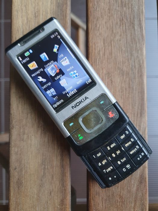 Nokia 6500 slide dwie sztuki + ładowarka