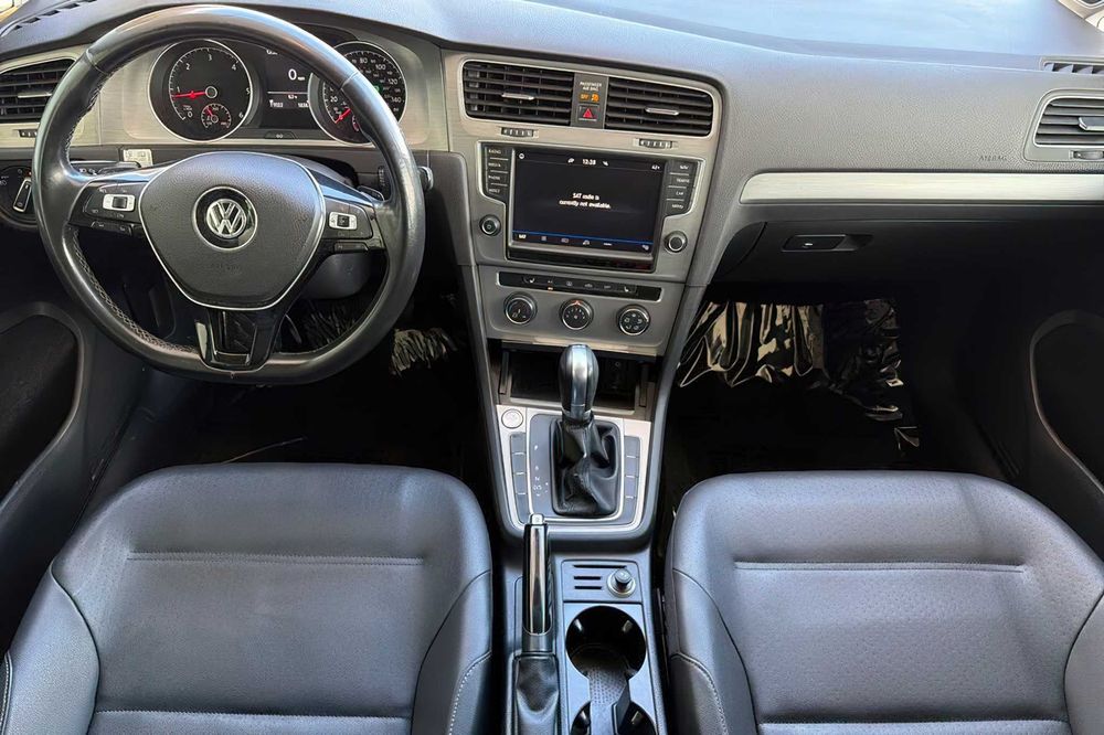 Volkswagen Golf SportWagen SEL      2015