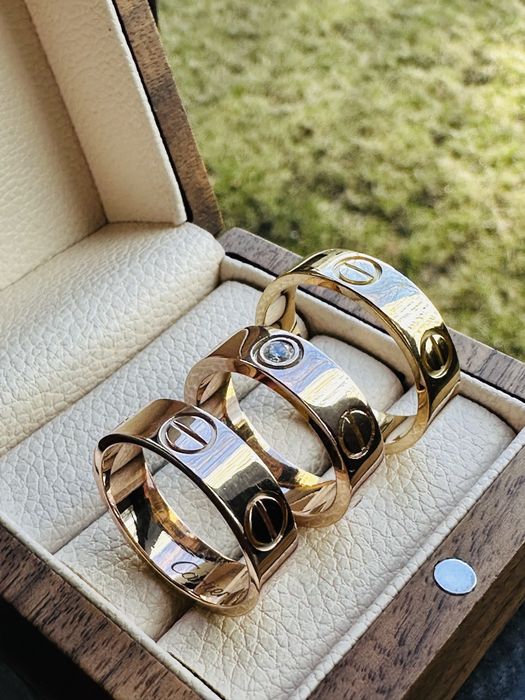 Золотые кольца cartier 585