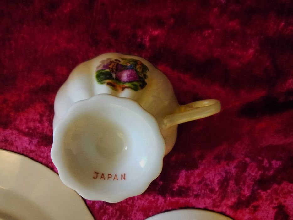 Кофейно-чайный сервиз Мадонна. Япония.