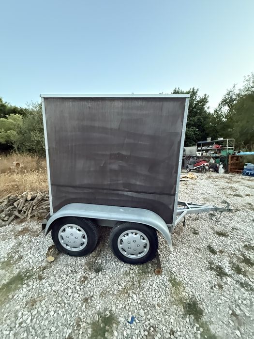 Atrelado 2 eixos 1,60m x 1,50m