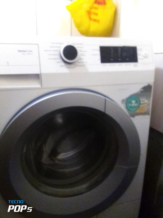 Стиральна машинка