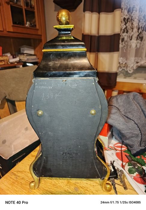 Zegar ścienny Zenith