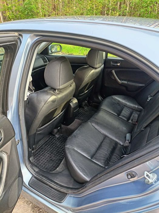 Honda Accord VII