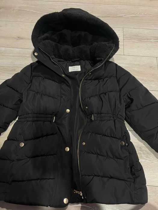 Куртка Zara на девочку