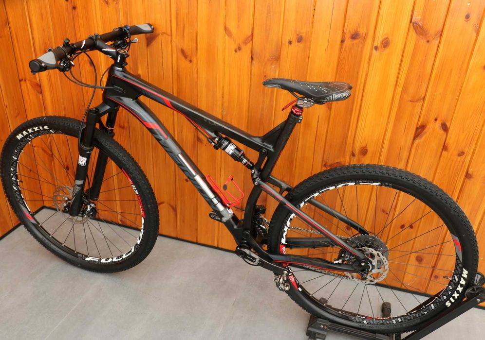 Rower MTB Full Merida Ninety-six . Karbon. RATY