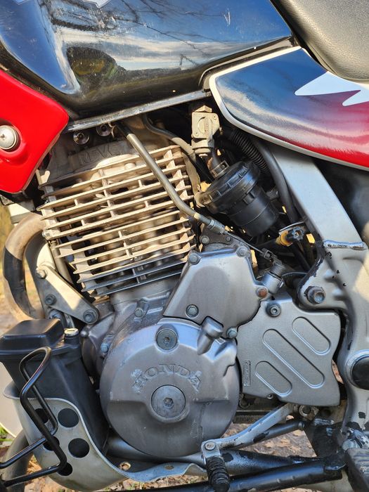 Продам Honda  Dominator 650