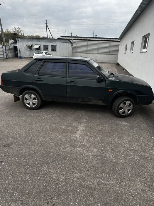Продам ваз 21099
