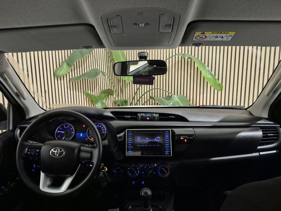 Toyota Hilux 2.4D-4D 4x4 | GARANTIA | NACIONAL - 3 LUG - 2020