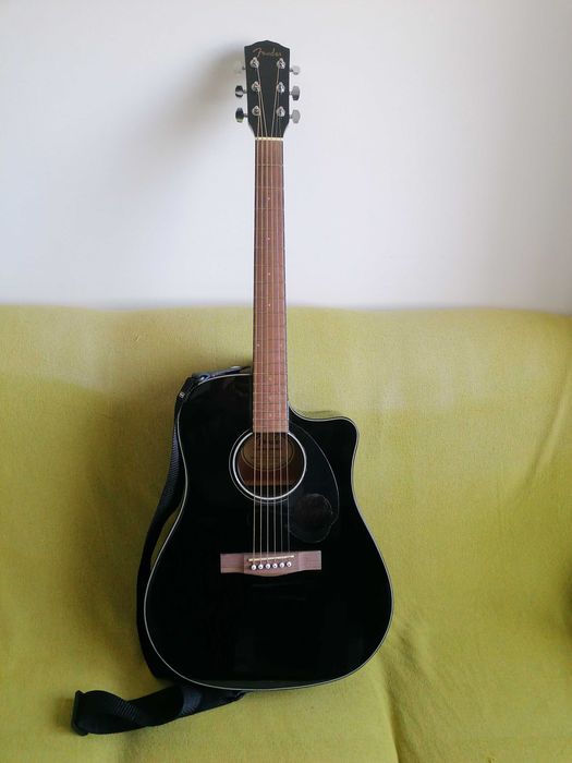 Guitarra Fender (como nova)