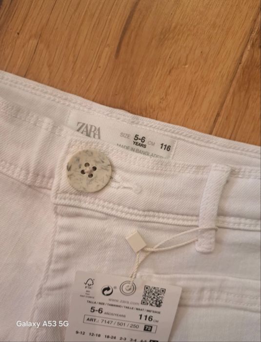 Krótkie spodenki Zara rozm. 110 nowe!