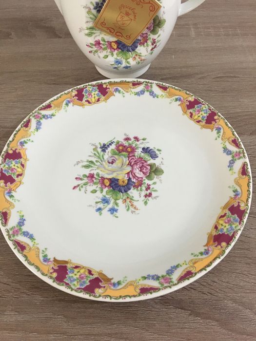 Bule com prato em Limoges