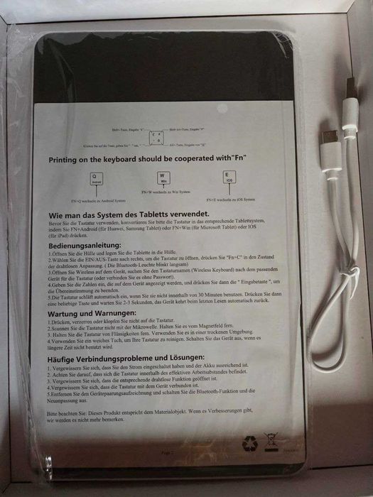 Capa com teclado para Tablet marca chinesa