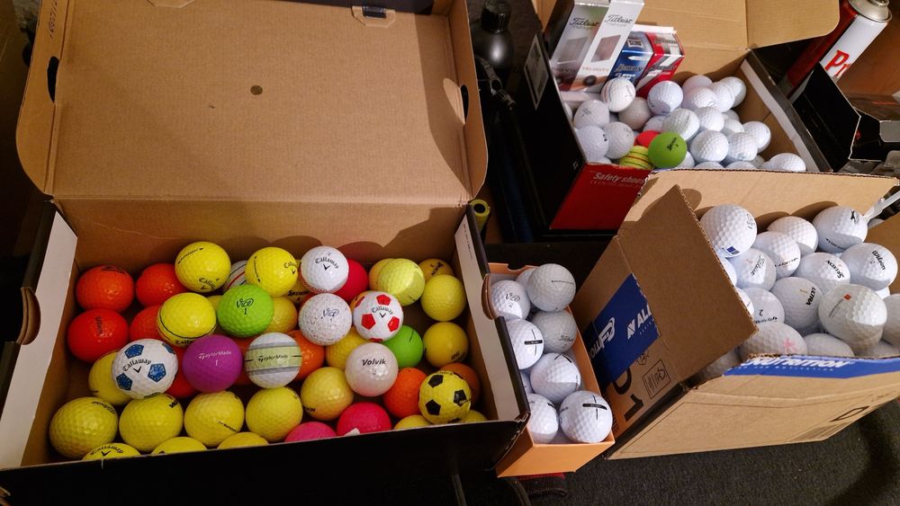 Piłki golfowe różne rodzaje kolorowe