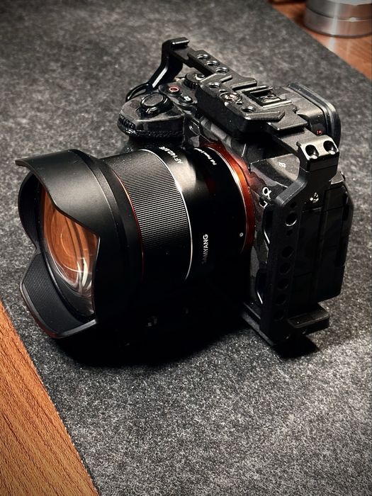 Objectiva Samyang 14mm AF f2.8 - Sony