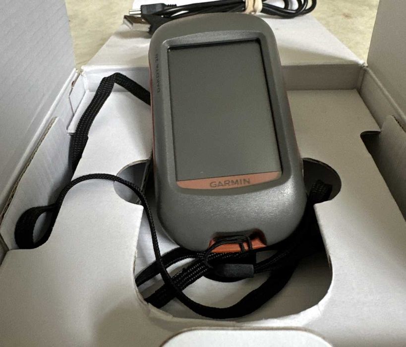 Garmin Dakota 20 – GPS Outdoor Robusto(Trilhos, Caça, BTT, Geocaching)