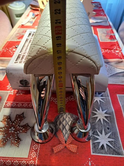 Podpórka poduszka manicure