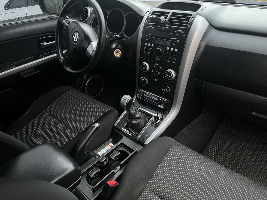 Suzuki grand Vitara 1.9 дизель 2007 год полний привод