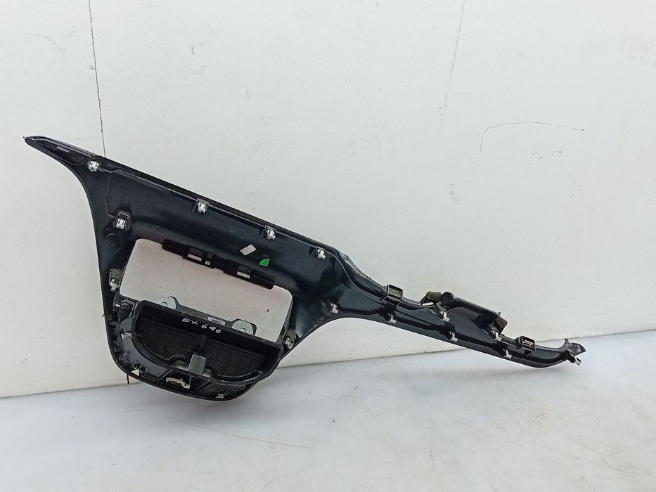 Moldura da consola central / rádio / aro PEUGEOT 208