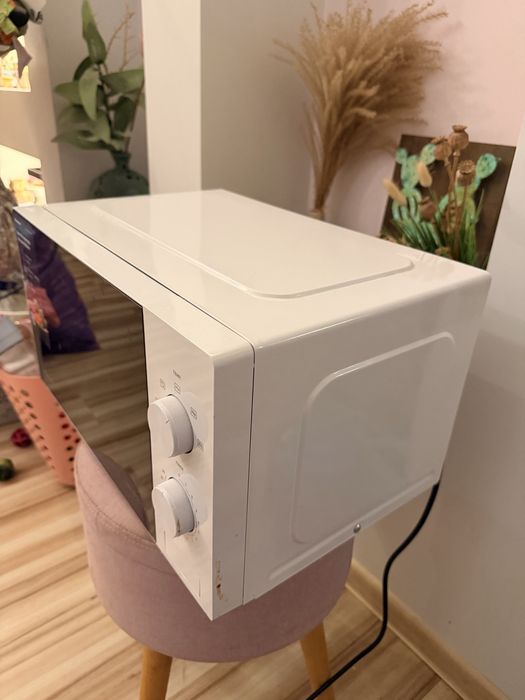 Kuchenka mikrofalowa HISENSE H20MOWP1 700W