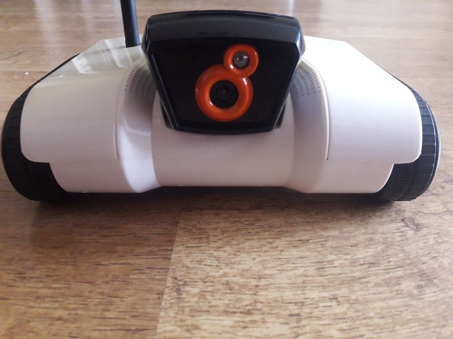 Танк-шпион Logicom Robotics Spy-C
WiFi