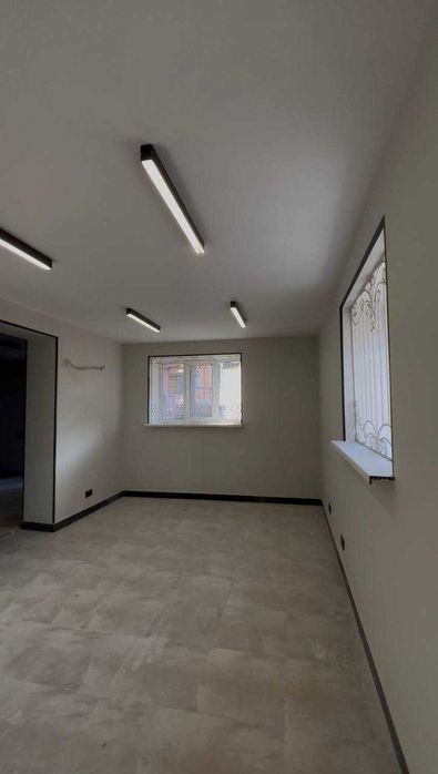 Оренда комерційного приміщення в центрі Бучі 140,4 м²